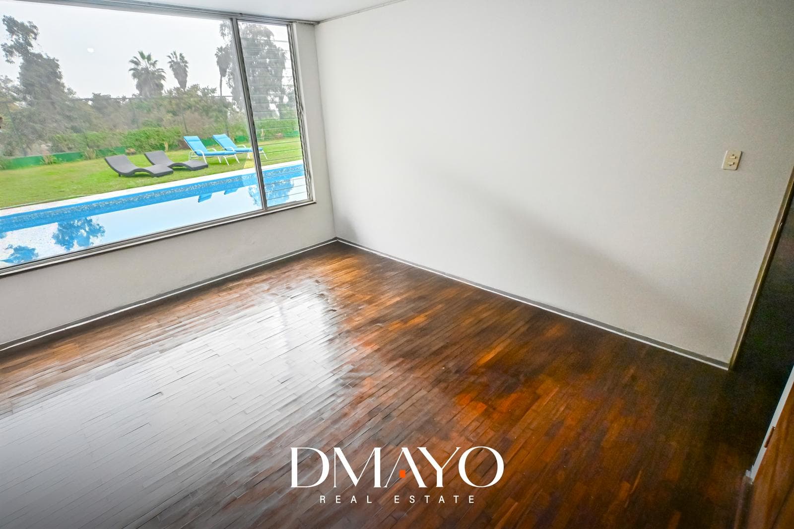 OPORTUNIDAD CASA EN VENTA CON ALTO POTENCIAL 4 DORM PISCINA 3 COCHERAS 1145m² GRAN JARDIN — foto 25