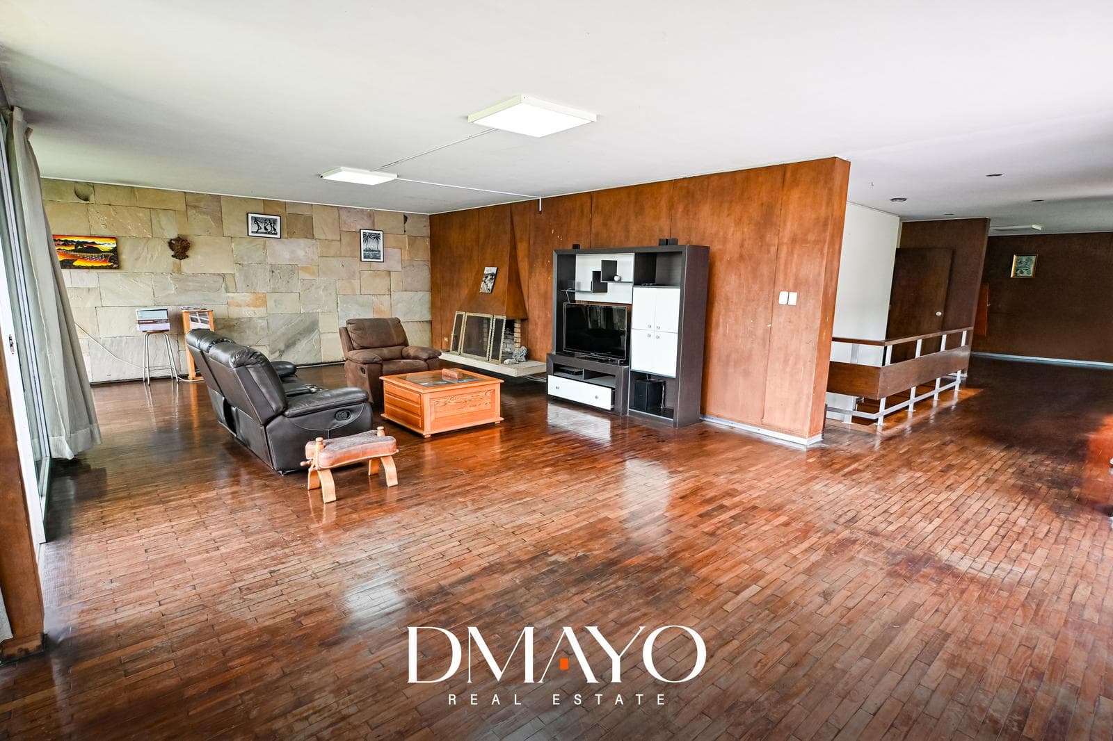 OPORTUNIDAD CASA EN VENTA CON ALTO POTENCIAL 4 DORM PISCINA 3 COCHERAS 1145m² GRAN JARDIN — foto 26