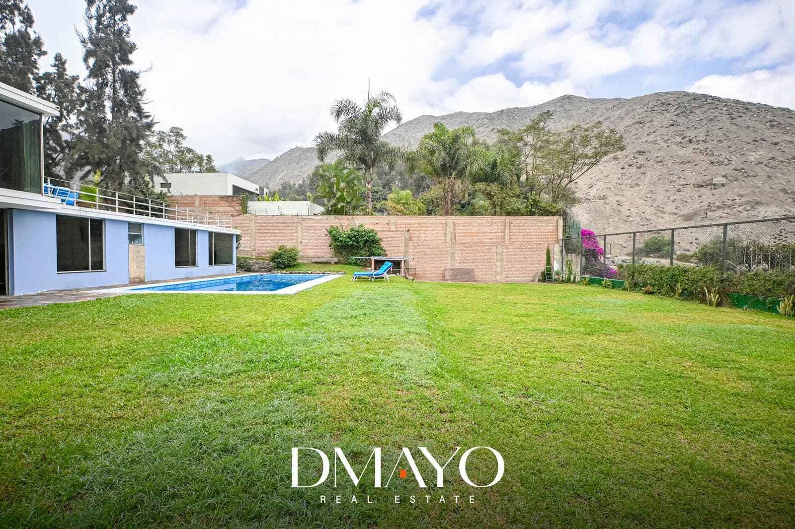 OPORTUNIDAD CASA EN VENTA CON ALTO POTENCIAL 4 DORM PISCINA 3 COCHERAS 1145m² GRAN JARDIN — foto 28