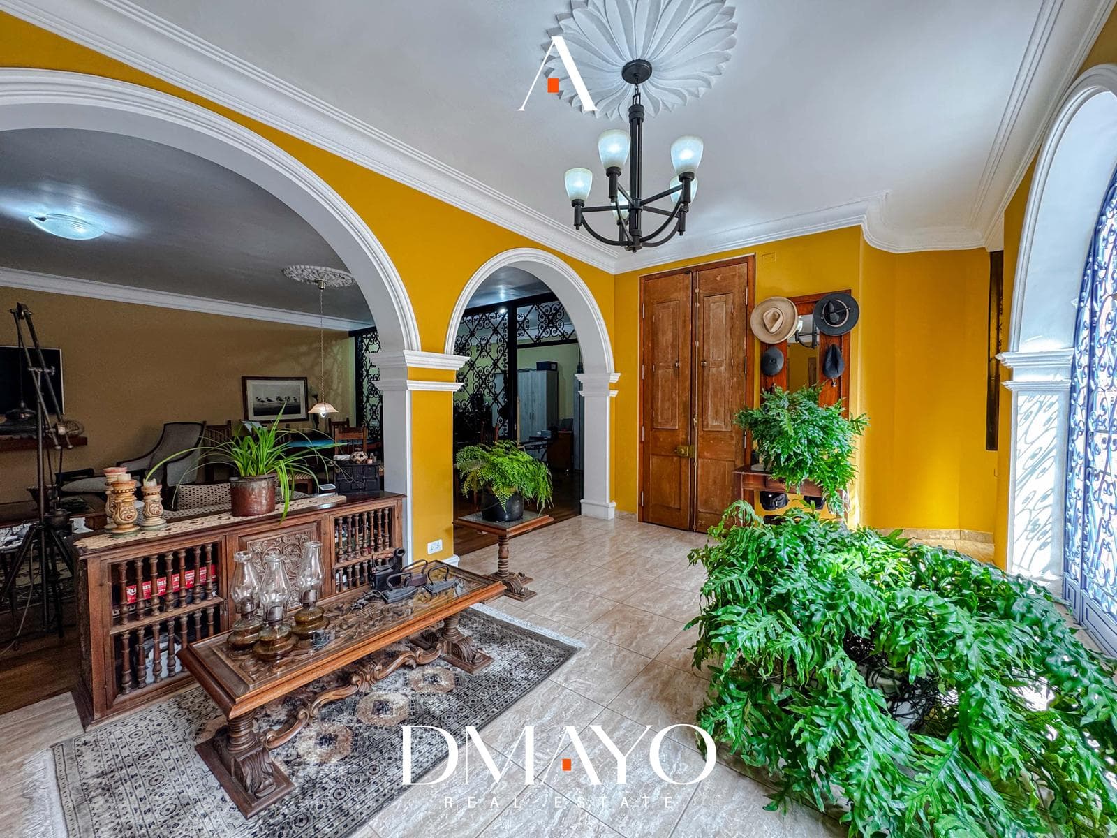 VENTA CASA ESTILO HACIENDA CON 20 DORMITORIOS EQUIPADOS CON ALQUILERES DE HABITACIONES