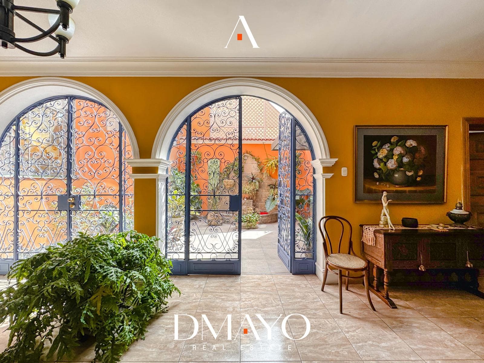 VENTA CASA ESTILO HACIENDA CON 20 DORMITORIOS EQUIPADOS CON ALQUILERES DE HABITACIONES — foto 1