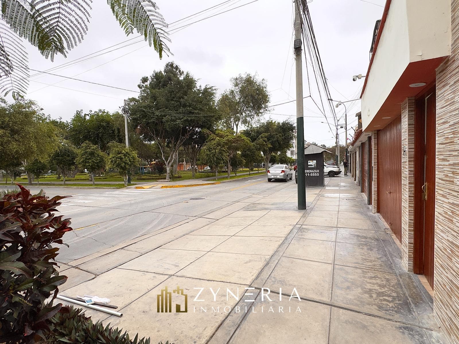 Venta de Casa frente a Parque cerca a Loma Amarilla | Surco — foto 2