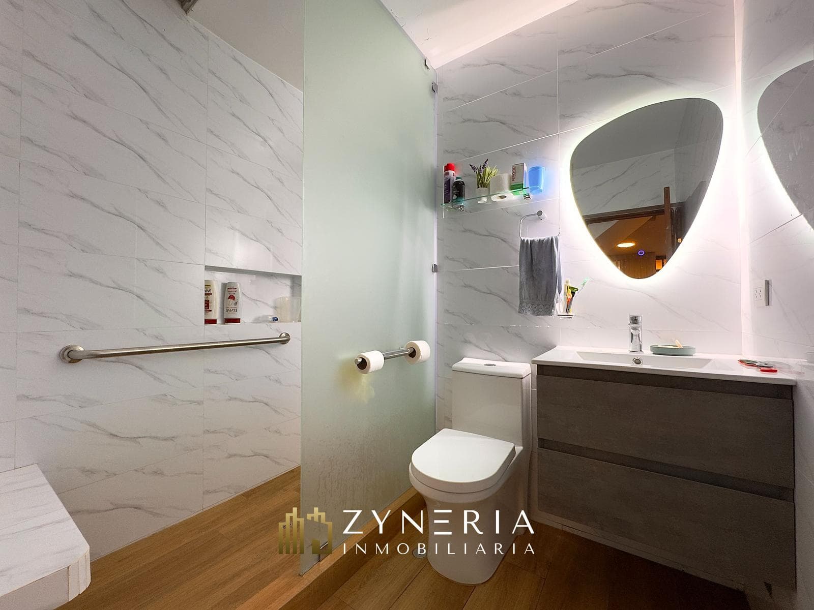 Venta de Casa frente a Parque cerca a Loma Amarilla | Surco — foto 19