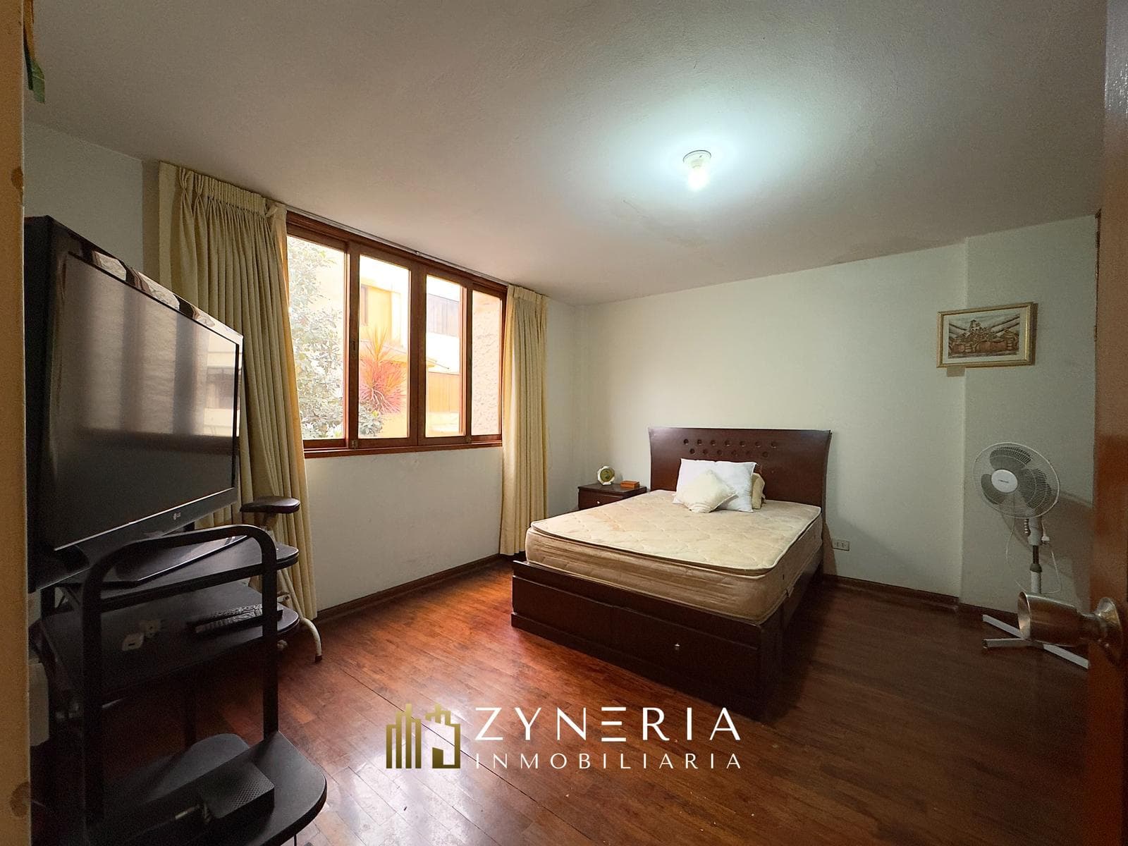Venta de Casa frente a Parque cerca a Loma Amarilla | Surco — foto 24