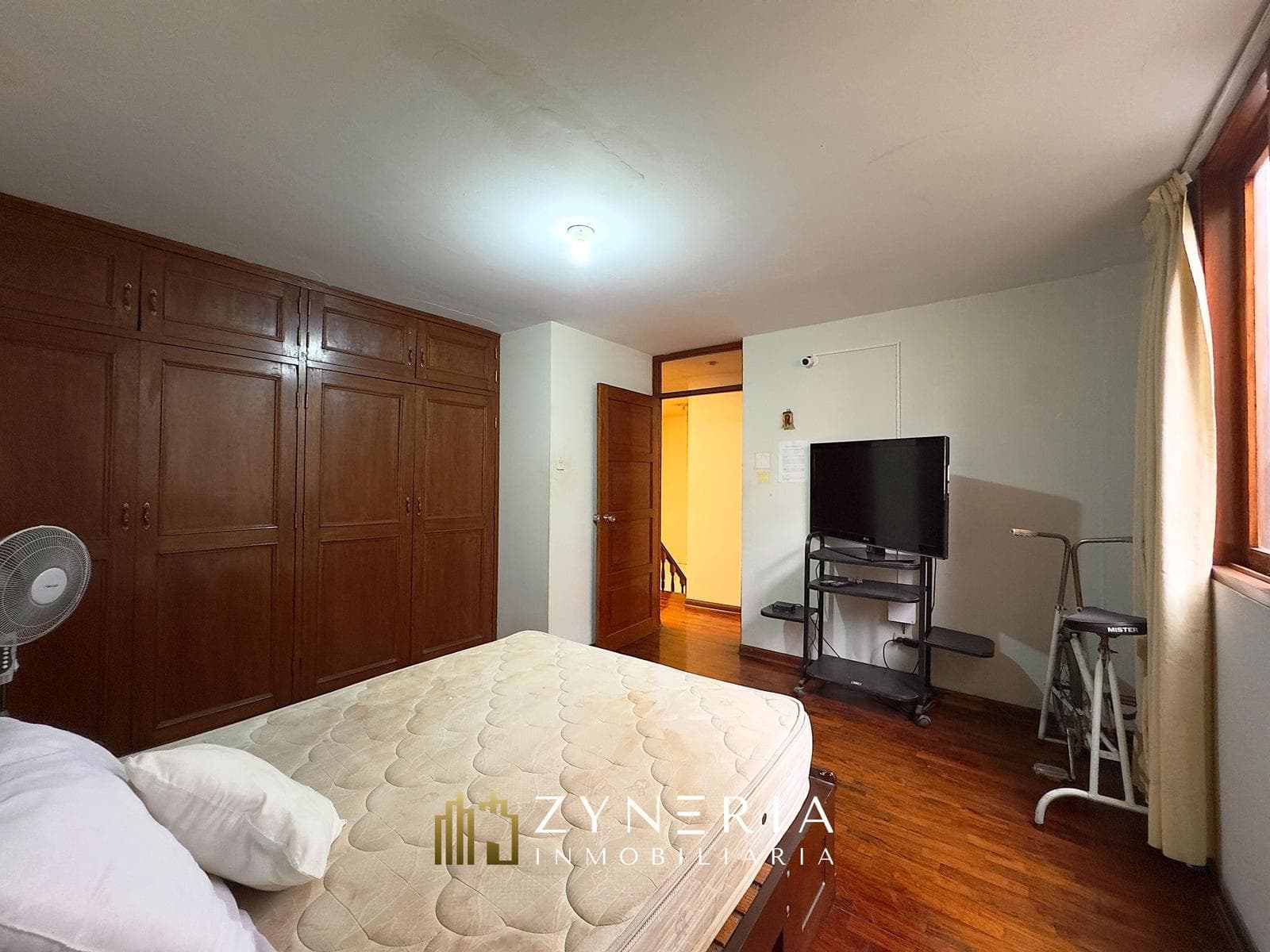 Venta de Casa frente a Parque cerca a Loma Amarilla | Surco — foto 26