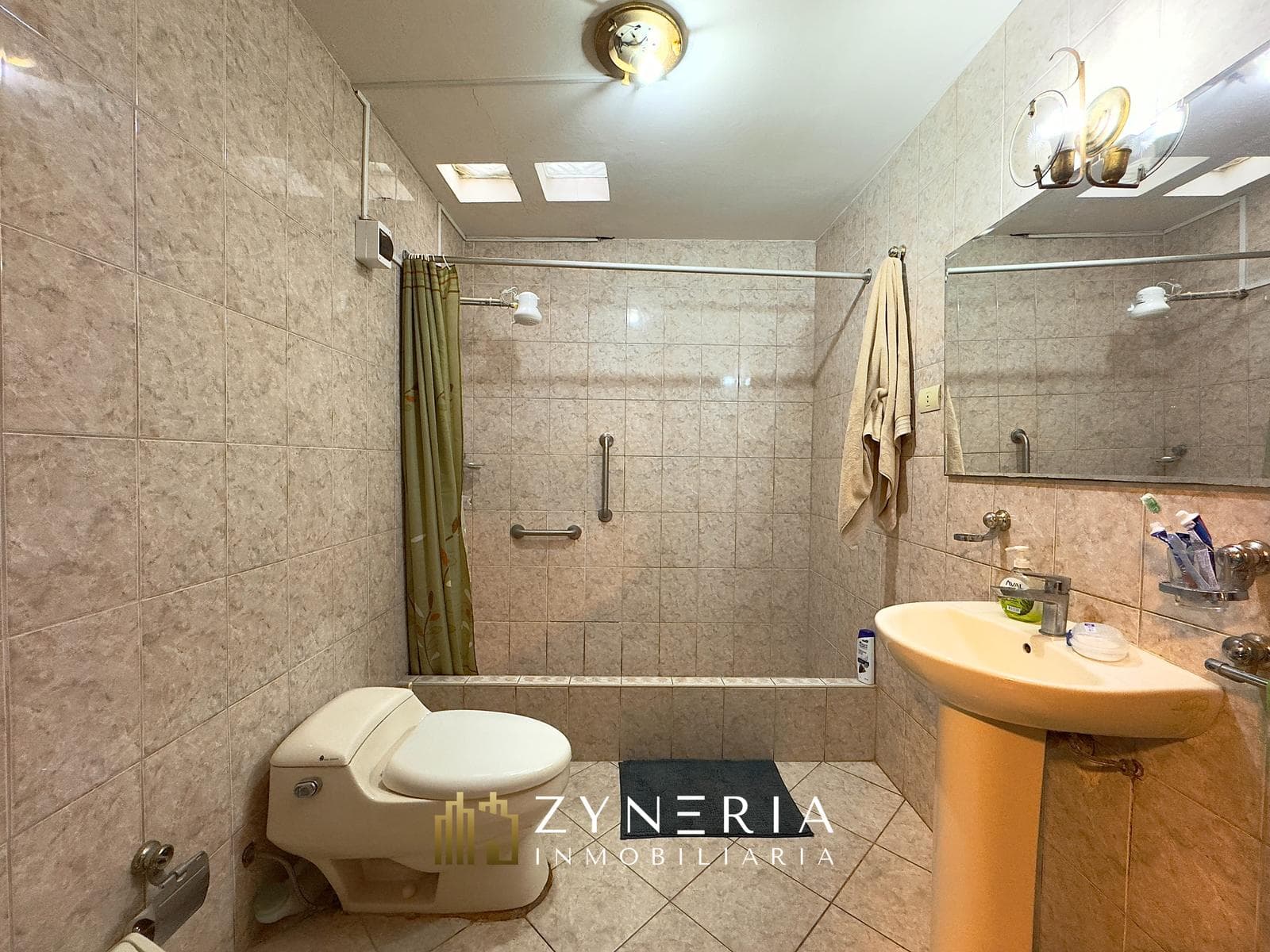 Venta de Casa frente a Parque cerca a Loma Amarilla | Surco — foto 29