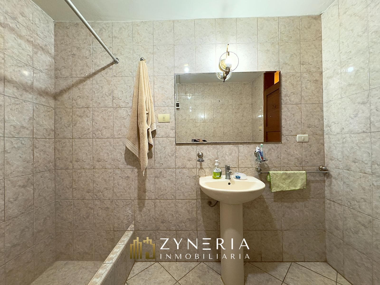 Venta de Casa frente a Parque cerca a Loma Amarilla | Surco — foto 30