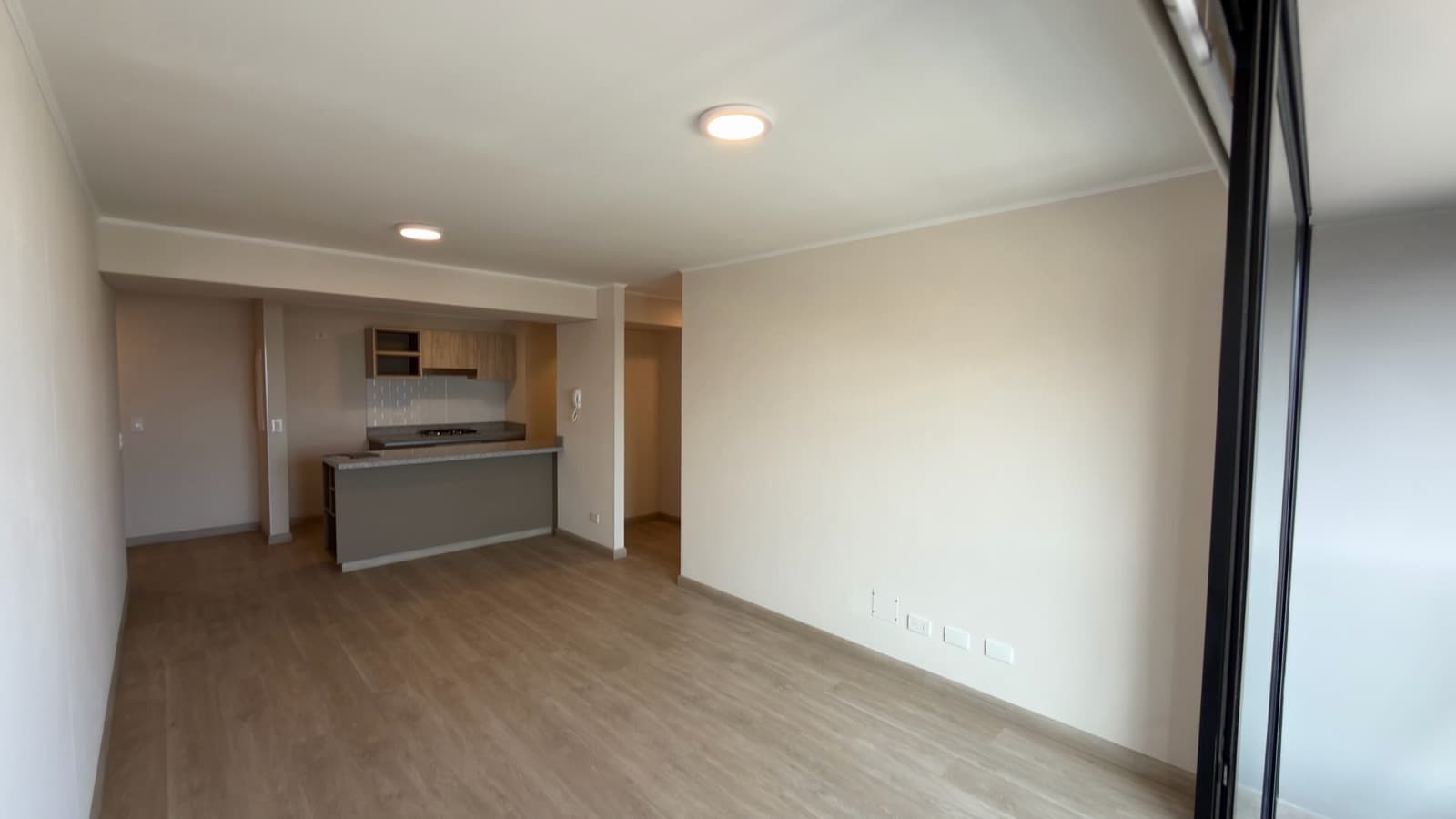 Venta de Dpto - 3 Hab Planta Bja -Areas comunes Miraflores — foto 5