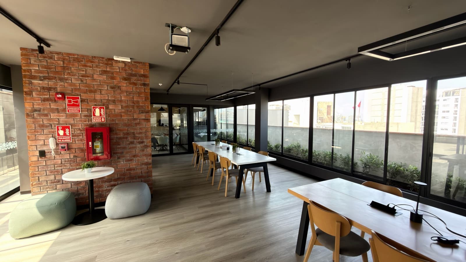 Venta de Dpto - 3 Hab Planta Bja -Areas comunes Miraflores — foto 20