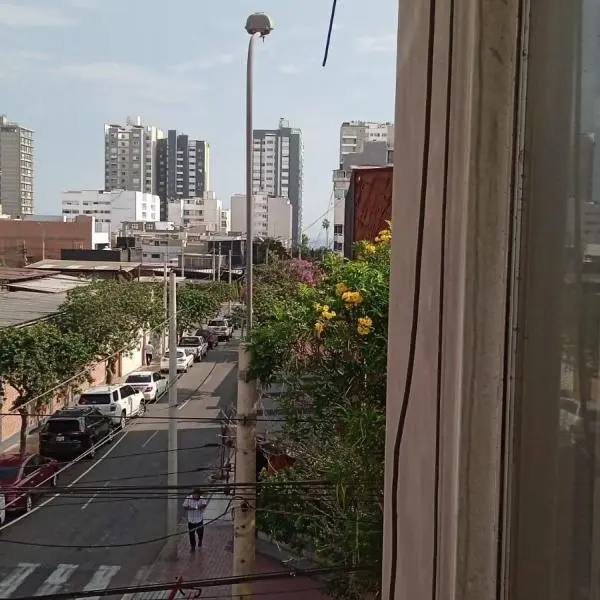 OPORTUNIDAD VENTA DE DEPARTAMENTO EN SANTA CRUZ MIRAFLORES — foto 5