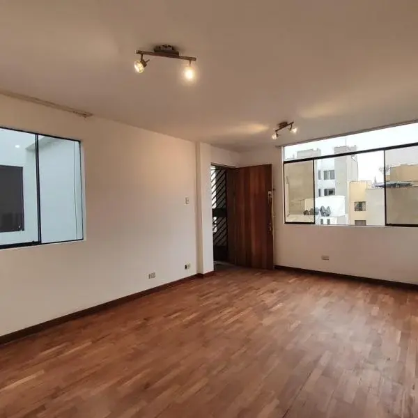 OCASION Venta de departamento en to piso de m en Surco — foto 5
