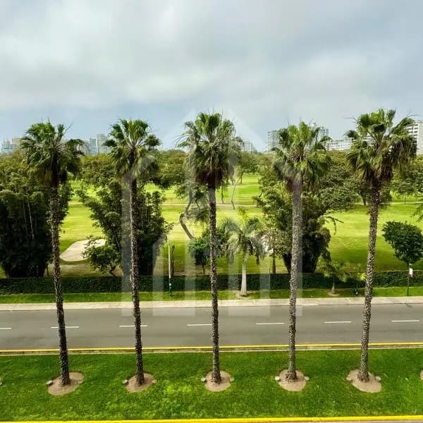 Excelente Flat en Venta con Espectacular Vista al Golf — foto 5