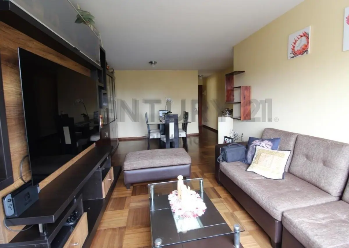 Ocasion! Se Vende Lindo Departamento en Bonita Zona Frente a Parque — foto 12