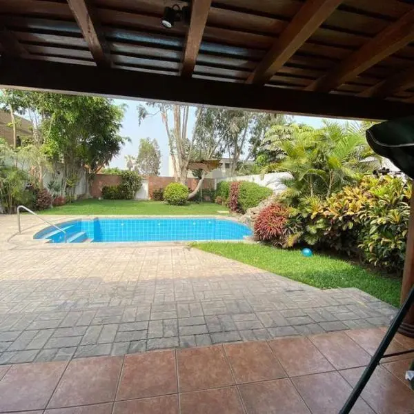 Oportunidad - VENTA DE CASA EN EL SOL DE LA MOLINA — foto 15