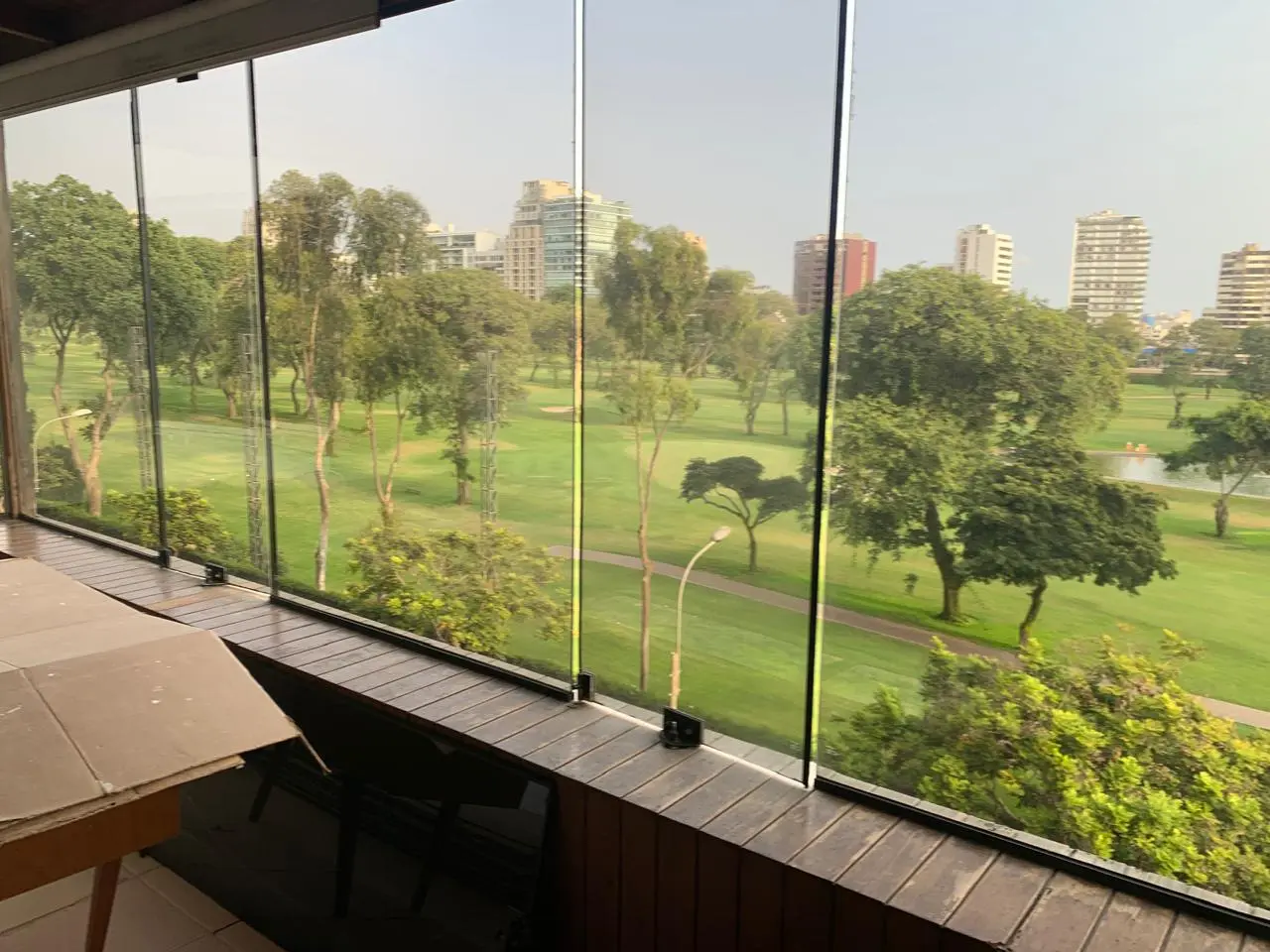 VENTA HERMOSO DPTO VISTA  AL GOLF SAN ISIDRO — foto 16