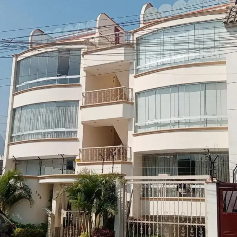Departamento en venta frente a parque — foto 8