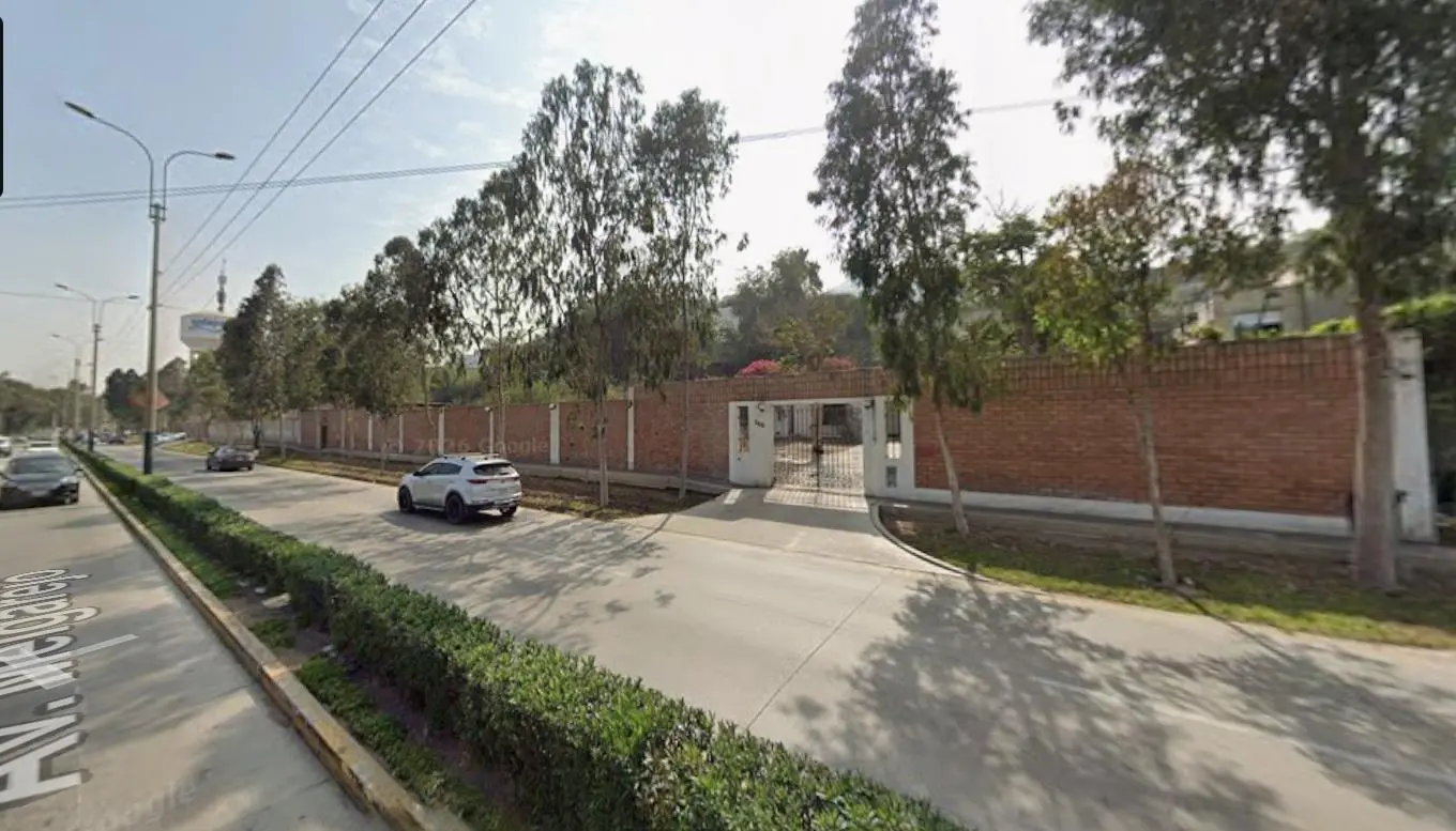 VENTA CASA COMO TERRENO DE 2500M2, 58.3m de FRENTE CON PARAMETROS PARA 5 PISOS — foto 16
