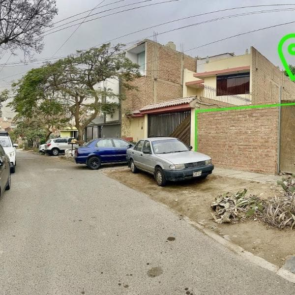 VENTA DE TERRENO EN LA MOLINA