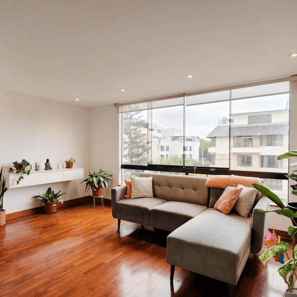 EN VENTA DEPARTAMENTO EN SURCO
