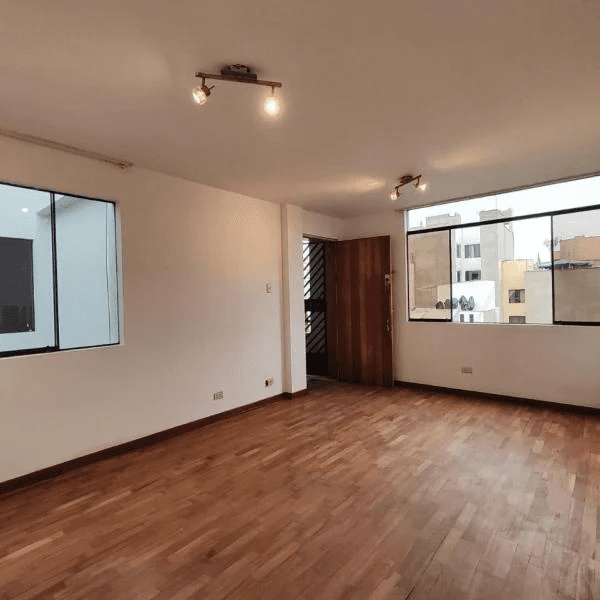 OCASION Venta de departamento en to piso de m en Surco