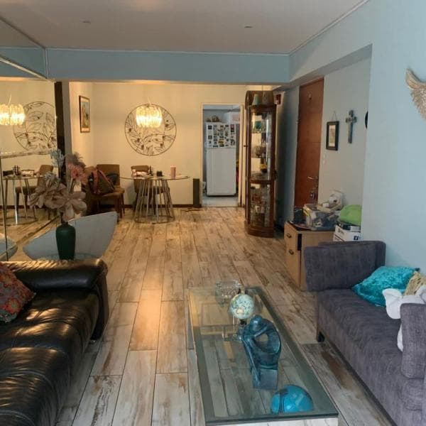 Vendo precioso y Amplio Departamento con Terraza en San Isidro