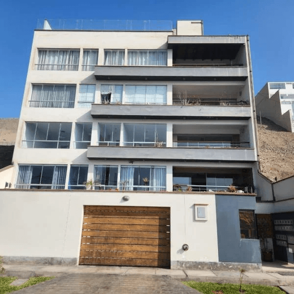 A LA VENTA HERMOSO DEPARTAMENTO EN CASUARINAS SURCO