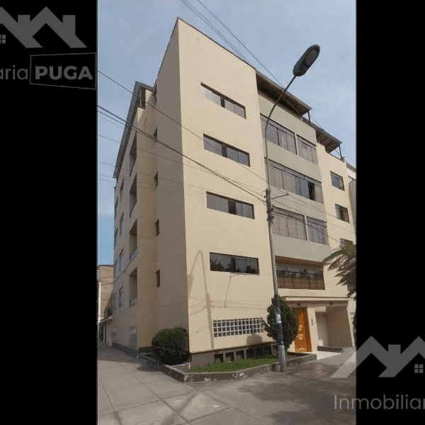 OCASION Departamento en venta en Surco cerca del Parque Ecolgico Loma Amarilla