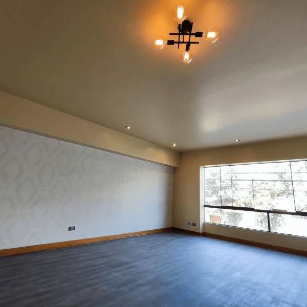 VENTA DE DEPARTAMENTO EN SURCO URB EL DERBY CALLE LA CONQUISTA