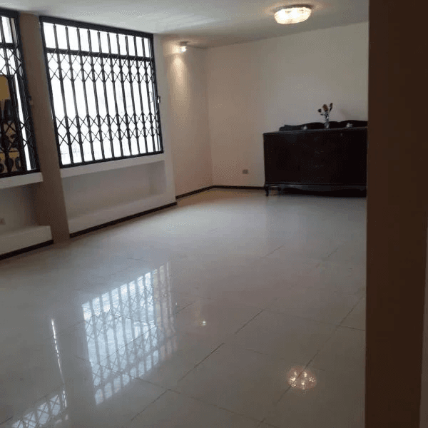 DPTO EN VENTA EN PISO URBSANTA CONSTANZA SURCO FRENTE AL JOCKEY PLAZA