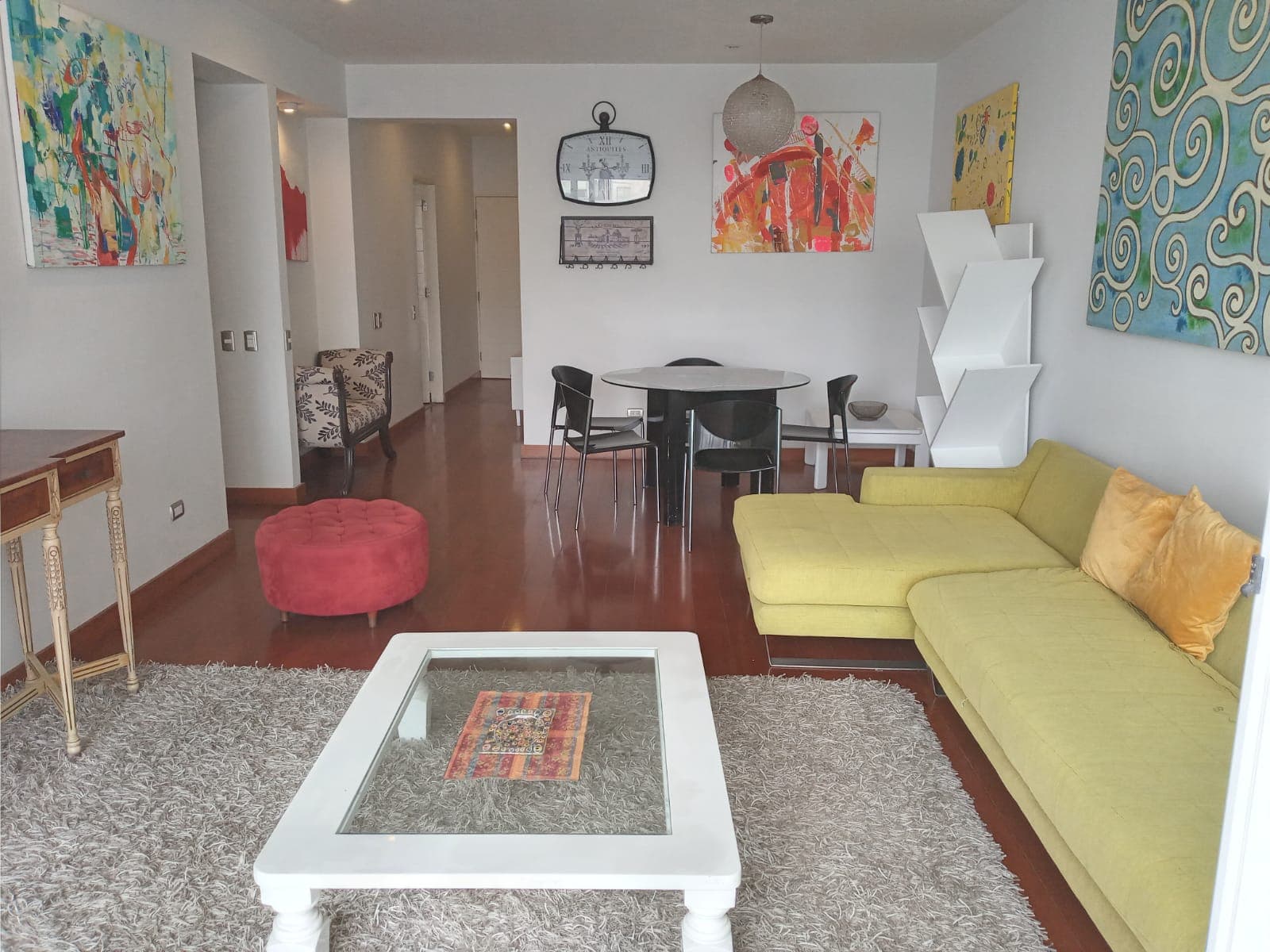 EN LA CENTRICA AV. SALAVERRY SAN ISIDRO , SE VENDE HERMOSO DEPARTAMENTO