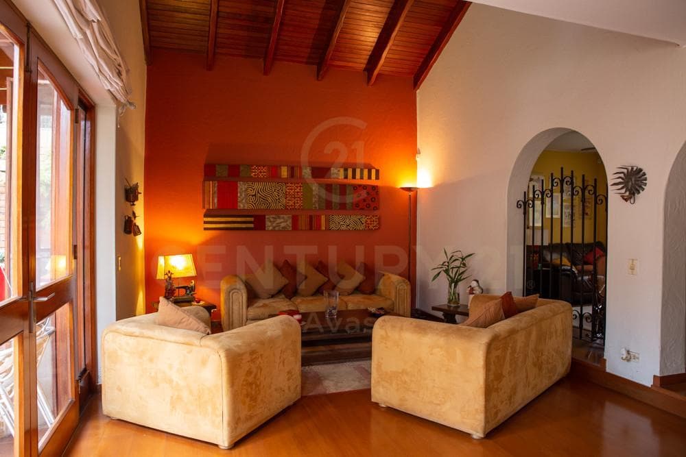 OPORTUNIDAD CASA EN VENTA LA MOLINA